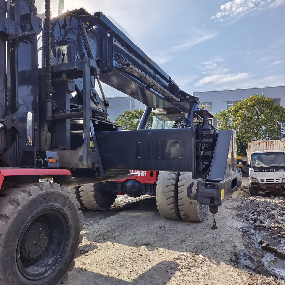 KALMAR DRT450 - Reach stacker: photos 5 KALMAR DRT450 - Reach stacker: photos 5