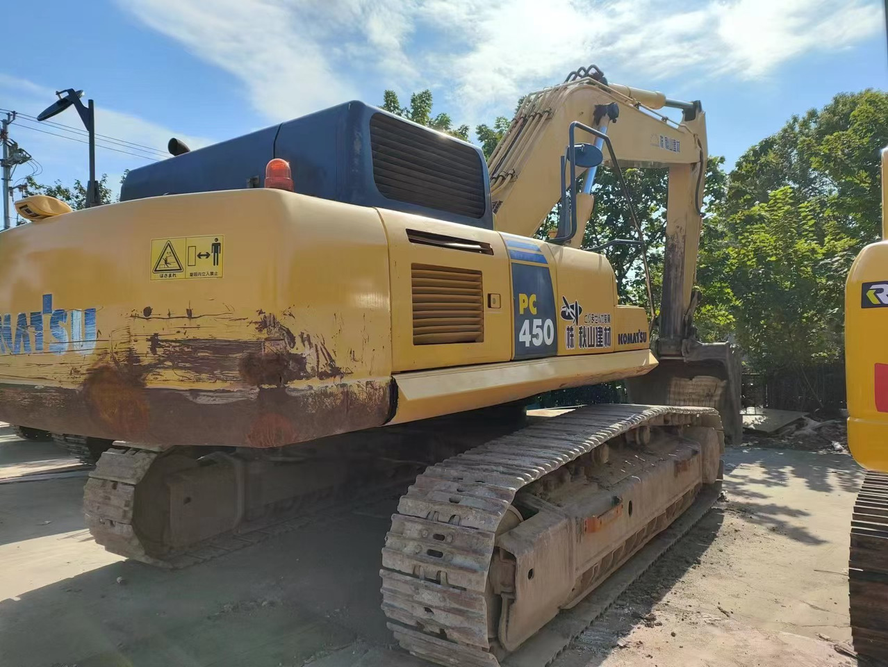 KOMATSU PC450-8 - Pelle sur chenille: photos 1 KOMATSU PC450-8 - Pelle sur chenille: photos 1