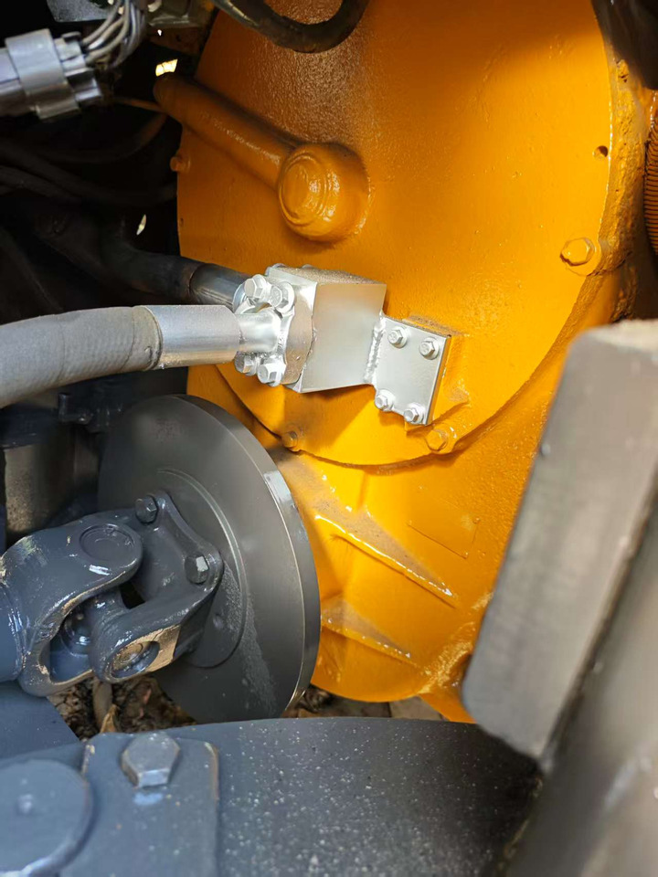 SDLG 936L WITH DEUTZ ENGINE - Chargeuse sur pneus: photos 4 SDLG 936L WITH DEUTZ ENGINE - Chargeuse sur pneus: photos 4