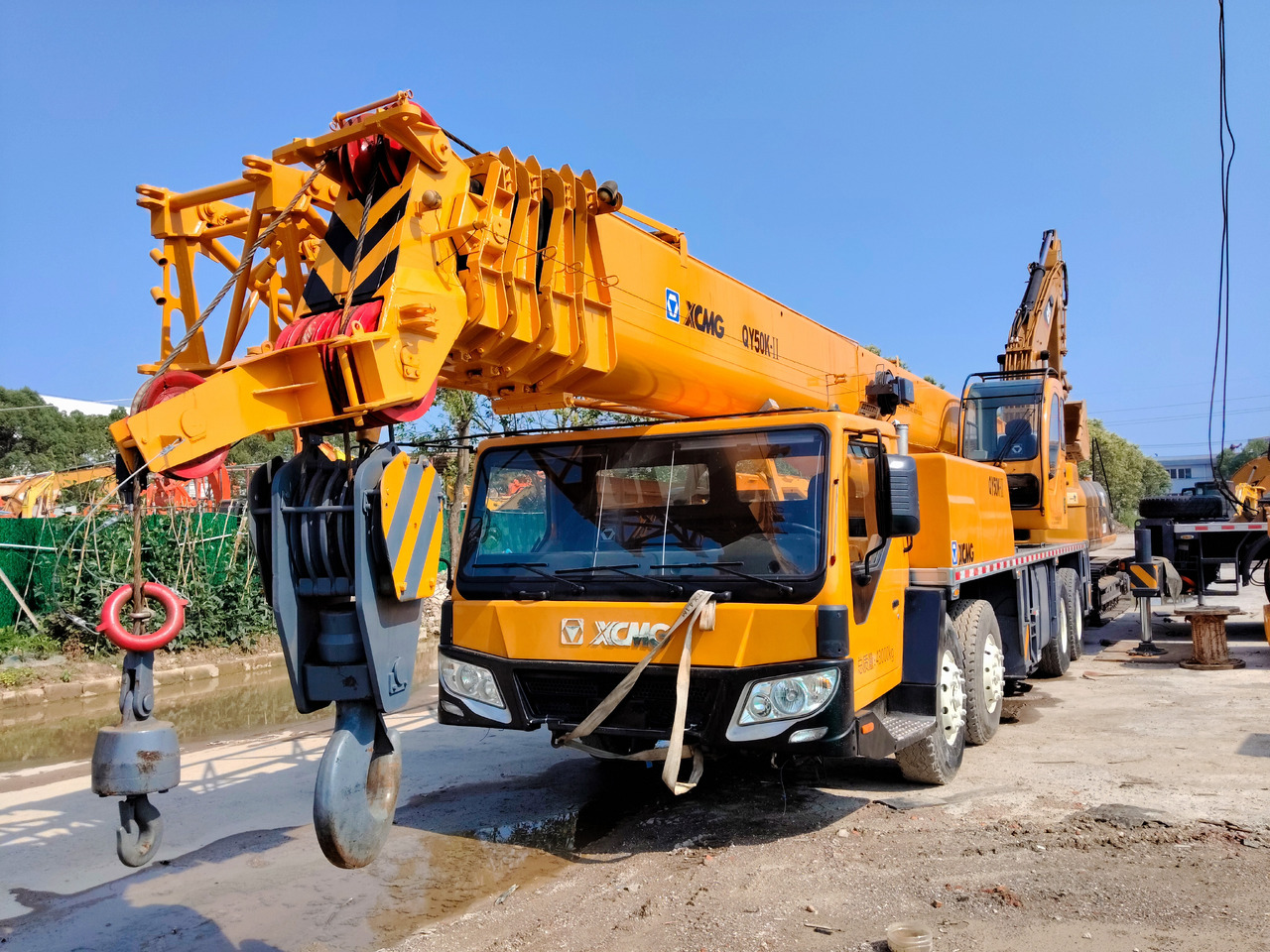 XCMG QY50KⅡ - Grue mobile: photos 1 XCMG QY50KⅡ - Grue mobile: photos 1