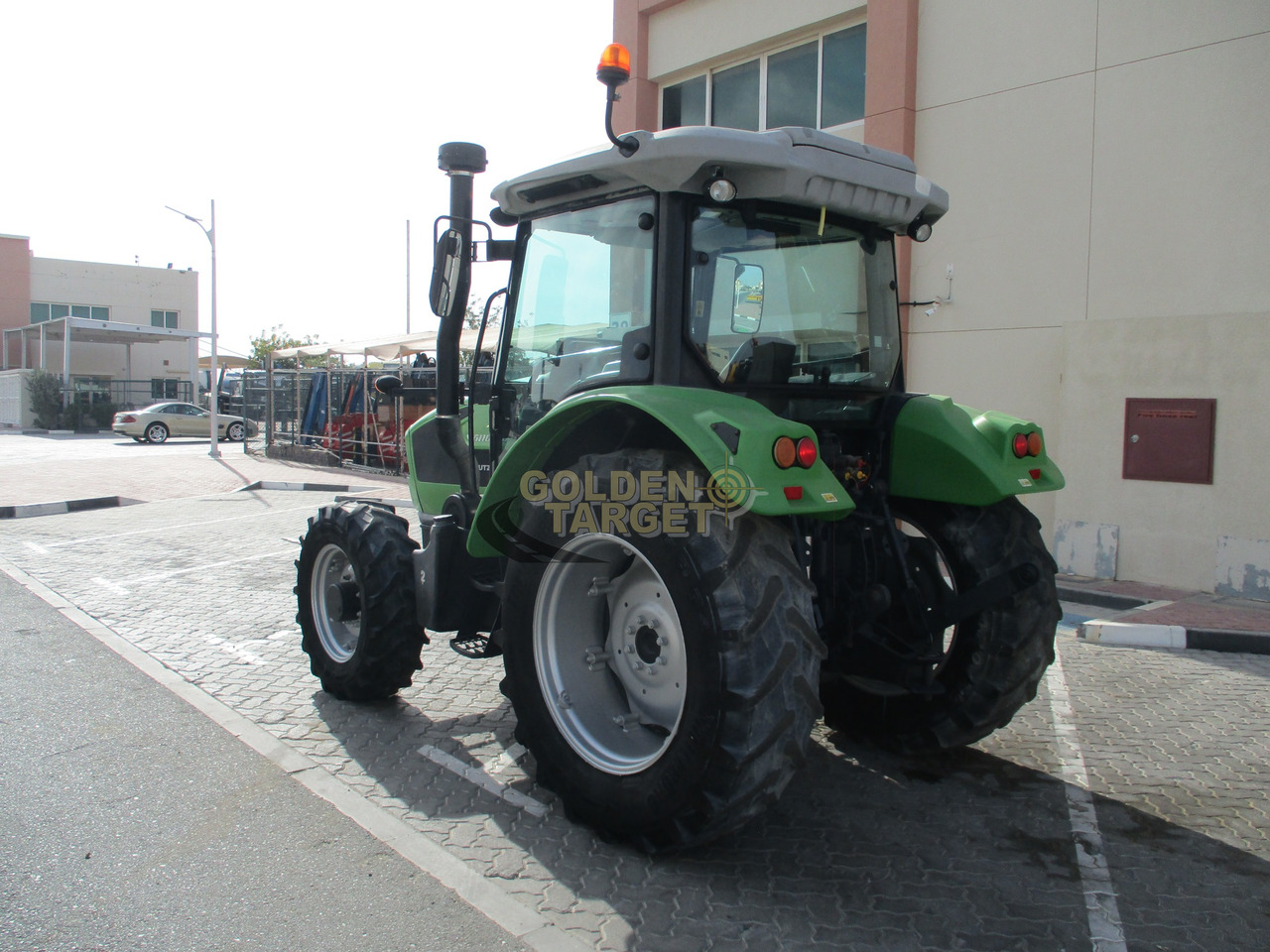 DEUTZ 6110.4W - Tracteur agricole: photos 4 DEUTZ 6110.4W - Tracteur agricole: photos 4