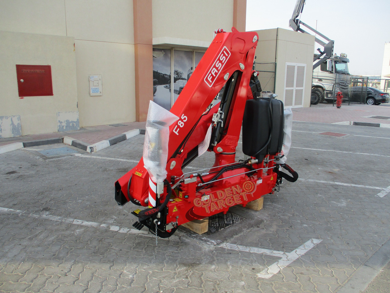 Fassi F85B.0.22 Loader Crane - Grue auxiliaire: photos 2 Fassi F85B.0.22 Loader Crane - Grue auxiliaire: photos 2