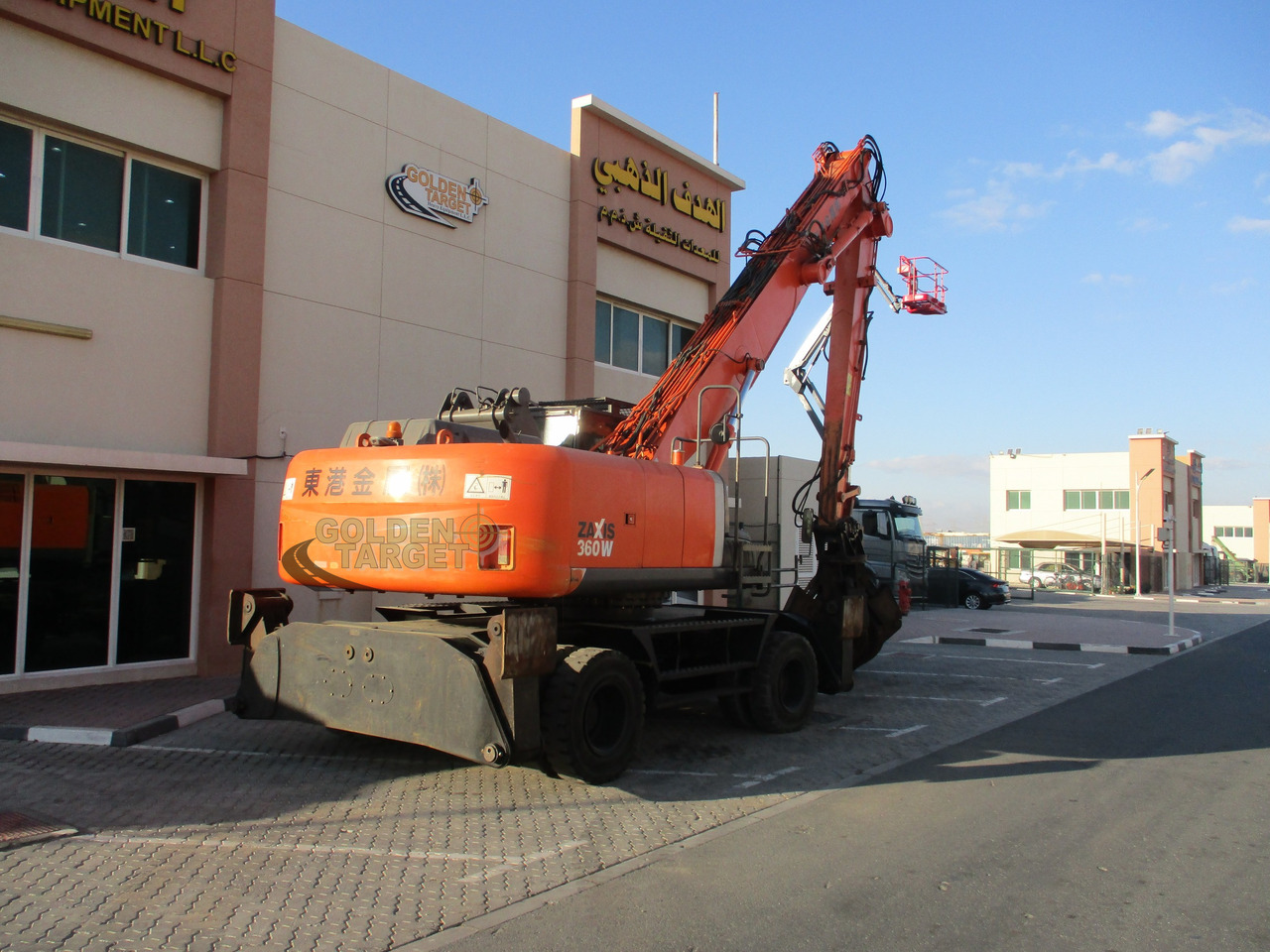 HITACHI ZX360-3 Hydraulic Wheel Excavator - Pelle sur pneus: photos 4 HITACHI ZX360-3 Hydraulic Wheel Excavator - Pelle sur pneus: photos 4