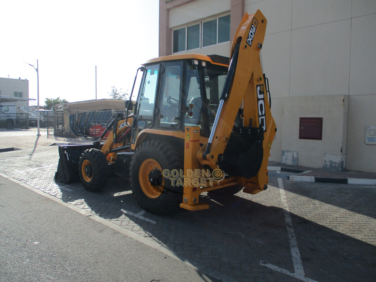 JCB 3DX PLUS 4×4 BACKHOE LOADER - Tractopelle: photos 4 JCB 3DX PLUS 4×4 BACKHOE LOADER - Tractopelle: photos 4