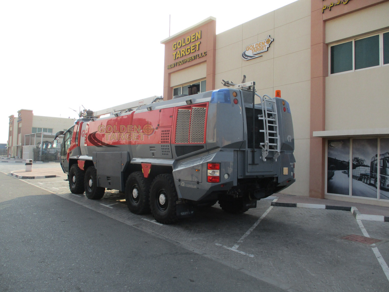 MAN FLF PANTHER 8x8 Airport Fire Truck - Camion de pompier: photos 4 MAN FLF PANTHER 8x8 Airport Fire Truck - Camion de pompier: photos 4