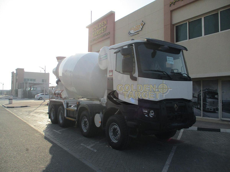 Renault K420 8×4 Mixer Truck - Camion malaxeur: photos 1 Renault K420 8×4 Mixer Truck - Camion malaxeur: photos 1