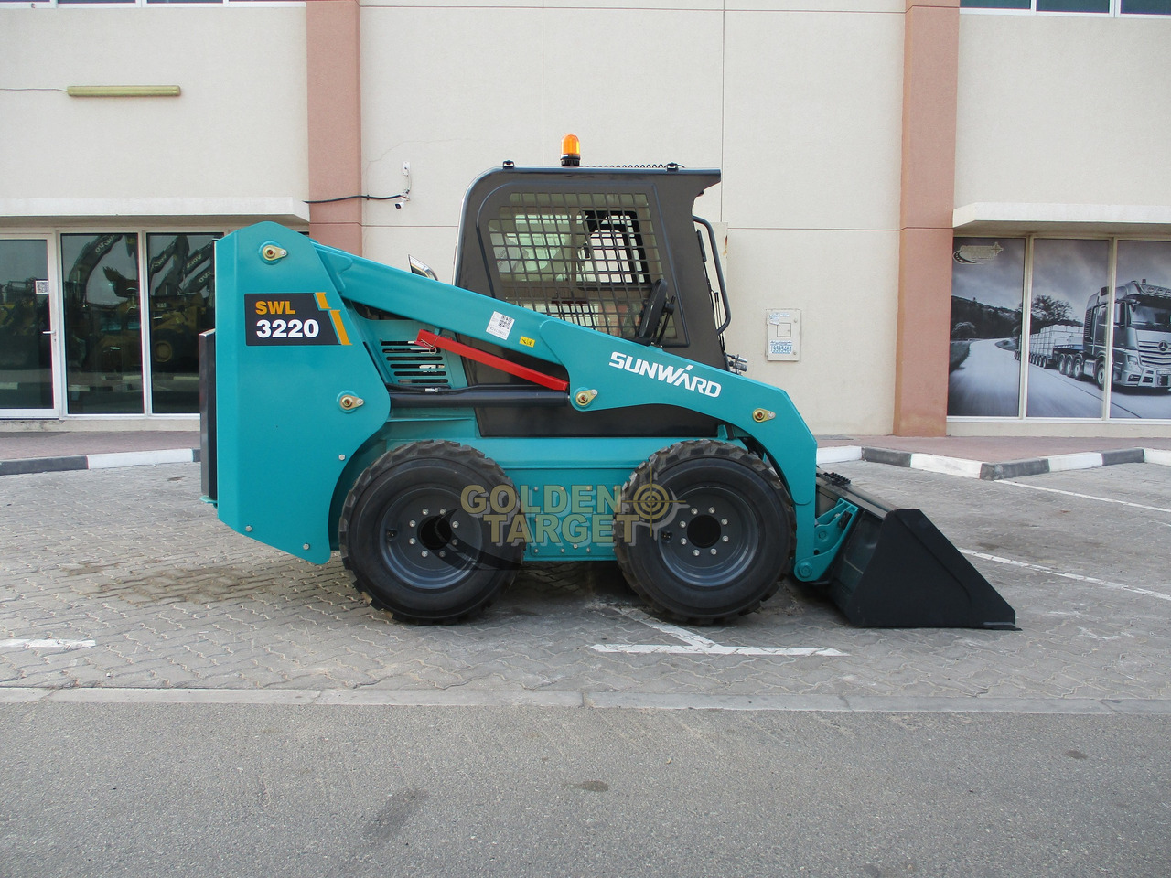 SUNWARD SWL3220 Skid Steer - Mini chargeuse: photos 5 SUNWARD SWL3220 Skid Steer - Mini chargeuse: photos 5