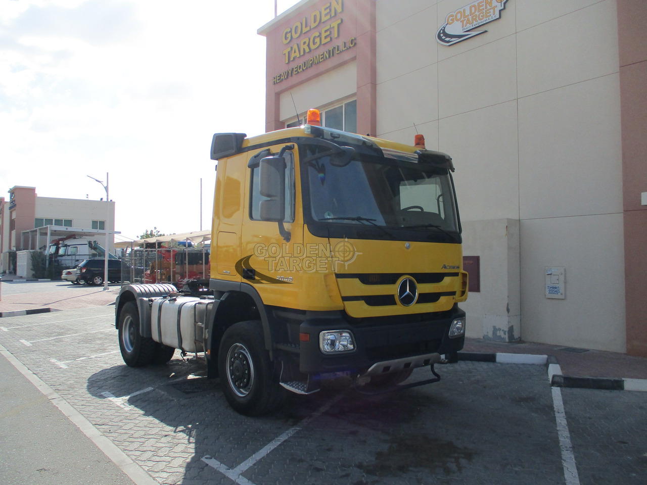 MERCEDES-BENZ Actros 2048 4x4 Head Truck - Tracteur routier: photos 1 MERCEDES-BENZ Actros 2048 4x4 Head Truck - Tracteur routier: photos 1