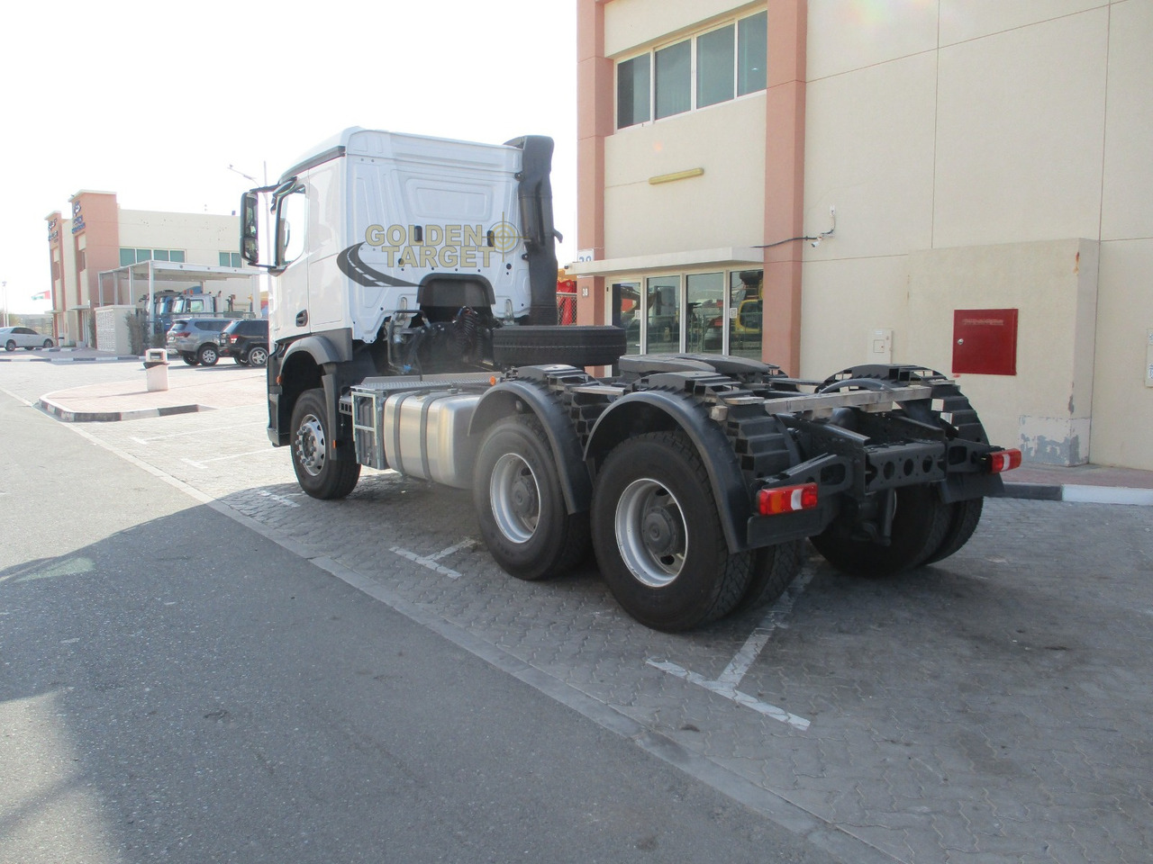 Mercedes-Benz Actros 3342 6x4 Right Hand Head Truck - Tracteur routier: photos 4 Mercedes-Benz Actros 3342 6x4 Right Hand Head Truck - Tracteur routier: photos 4