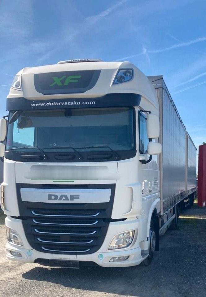 DAF XF 460 SSC 6x2 tandem jumbo - Camion à rideaux coulissants: photos 1 DAF XF 460 SSC 6x2 tandem jumbo - Camion à rideaux coulissants: photos 1