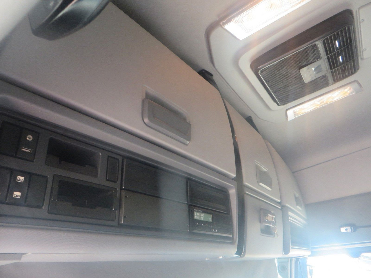 Tracteur routier Renault T480 SC 4x2Tractor, Retarder: photos 15