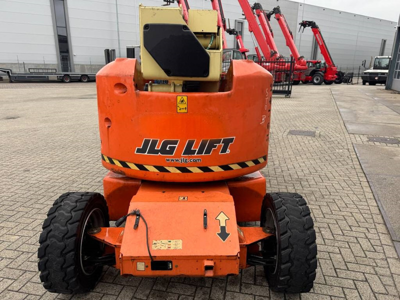 JLG E 450 AJ - Nacelle articulée: photos 3 JLG E 450 AJ - Nacelle articulée: photos 3