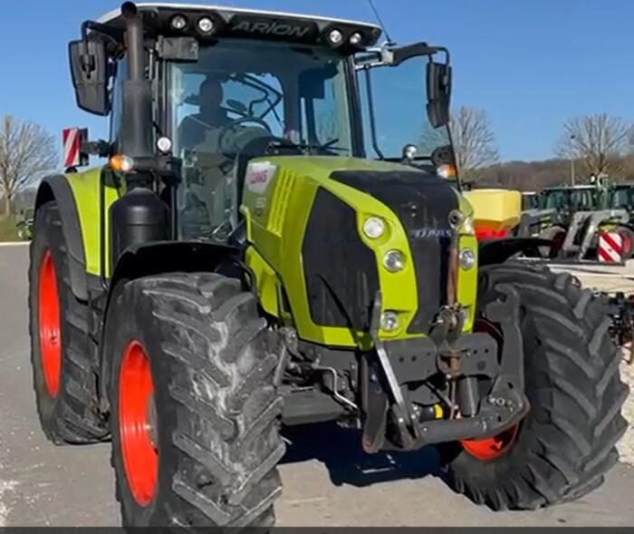 Claas Arion 650 - Tracteur agricole: photos 1 Claas Arion 650 - Tracteur agricole: photos 1