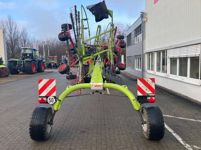 Claas Liner 1650 Twin - Faneuse: photos 4 Claas Liner 1650 Twin - Faneuse: photos 4