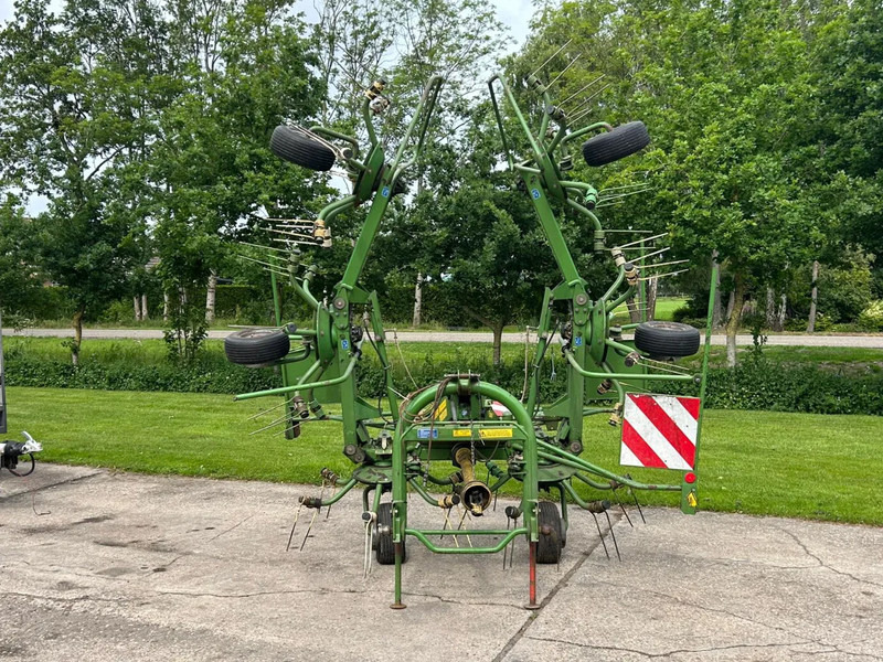 Krone KW 6.40 schudder schuilstelling hooibouw 6 elements - Faneuse: photos 2 Krone KW 6.40 schudder schuilstelling hooibouw 6 elements - Faneuse: photos 2