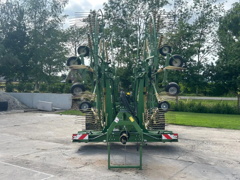 Krone Swadro 1400 Plus 4 Rotorhark Zwiller - Faneuse: photos 2 Krone Swadro 1400 Plus 4 Rotorhark Zwiller - Faneuse: photos 2