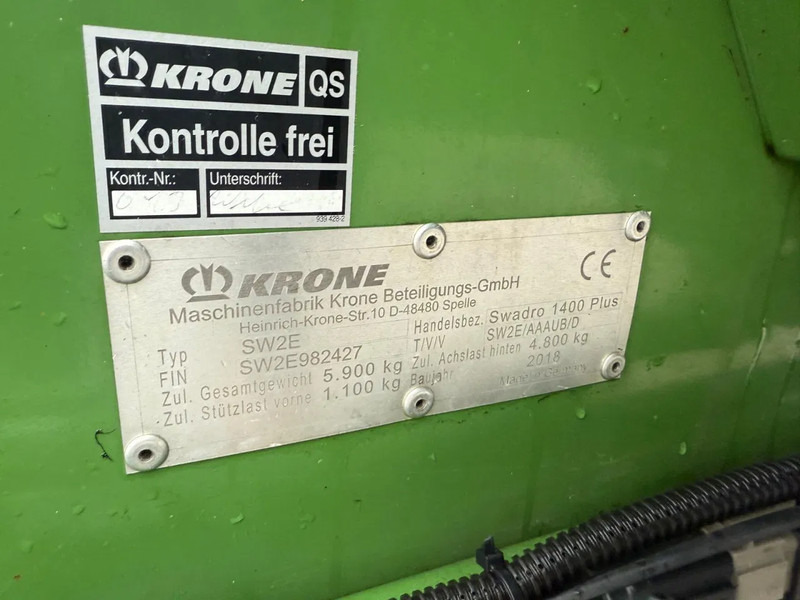 Krone Swadro 1400 Plus 4 rotorhark Zwiller - Faneuse: photos 4 Krone Swadro 1400 Plus 4 rotorhark Zwiller - Faneuse: photos 4