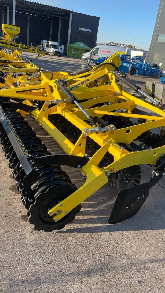 Bednar SwifterDisc XN 5000 - Cover crop: photos 5 Bednar SwifterDisc XN 5000 - Cover crop: photos 5