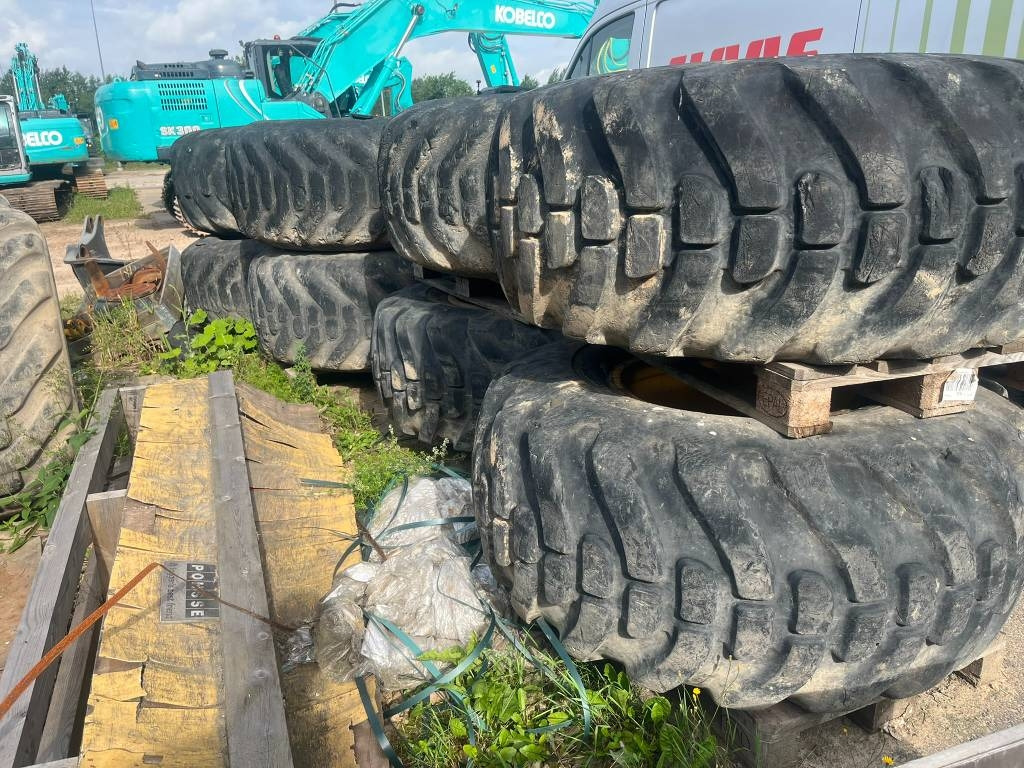 Ponsse Elephant - Roue complète pour Matériel forestier: photos 4 Ponsse Elephant - Roue complète pour Matériel forestier: photos 4