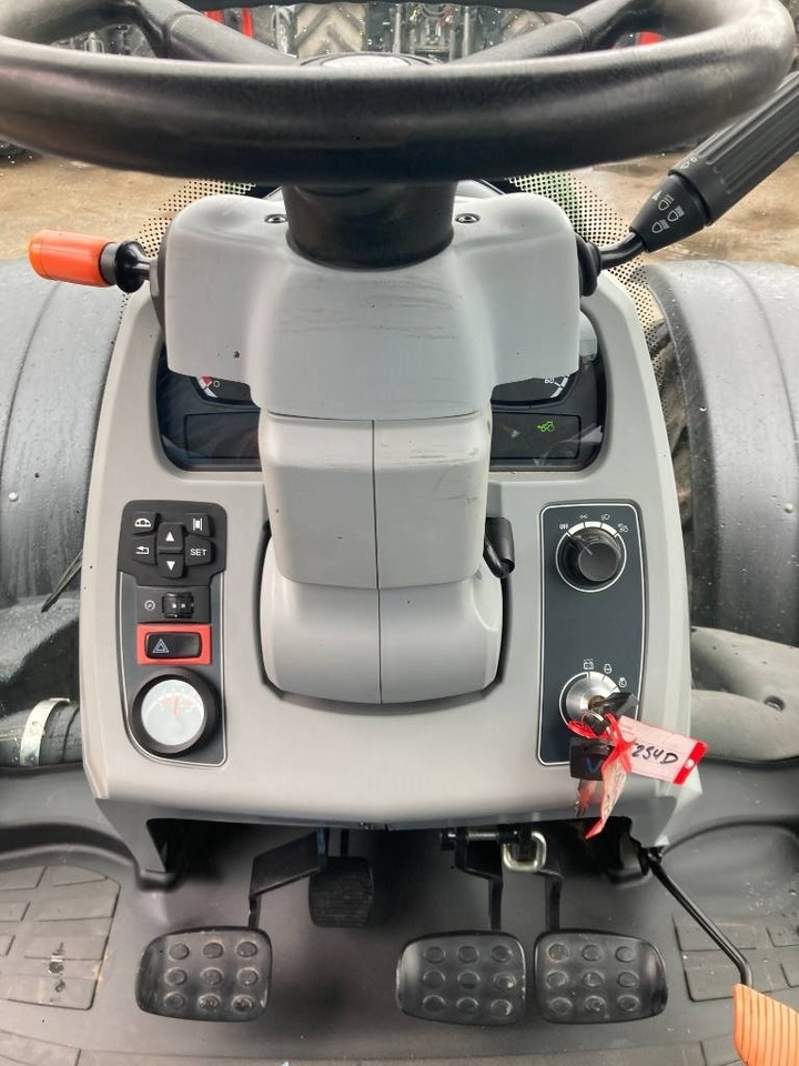 Tracteur agricole Valtra T 234: photos 14