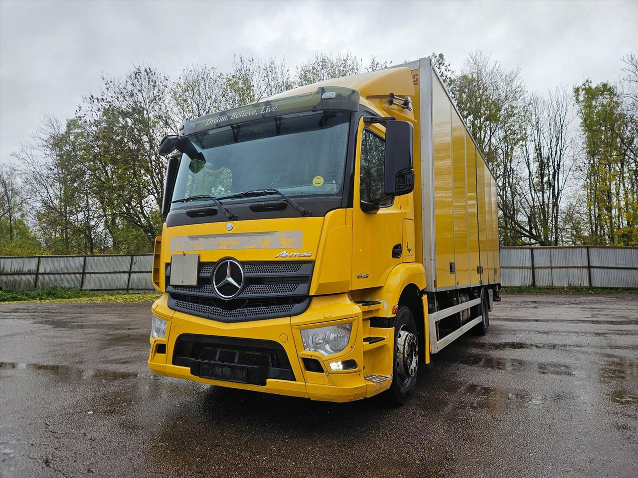 Distributionsbil Mercedes-Benz Antos 1843 -2014 | Zepro | Reparationsobjekt - Camion fourgon: photos 1 Distributionsbil Mercedes-Benz Antos 1843 -2014 | Zepro | Reparationsobjekt - Camion fourgon: photos 1