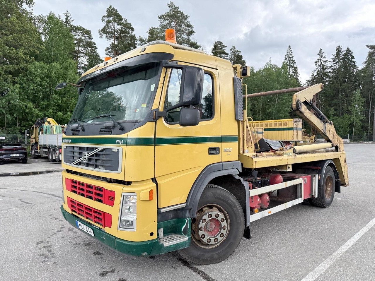 Liftdumper Volvo FM 300 4x2 -2007 | Joab - Camion multibenne: photos 1 Liftdumper Volvo FM 300 4x2 -2007 | Joab - Camion multibenne: photos 1