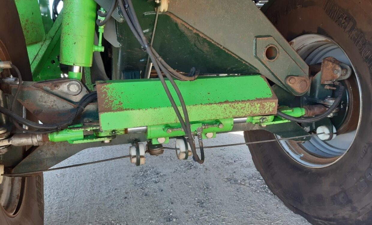 AVR SPIRIT 9200 - Arracheuse de pommes de terre: photos 5 AVR SPIRIT 9200 - Arracheuse de pommes de terre: photos 5