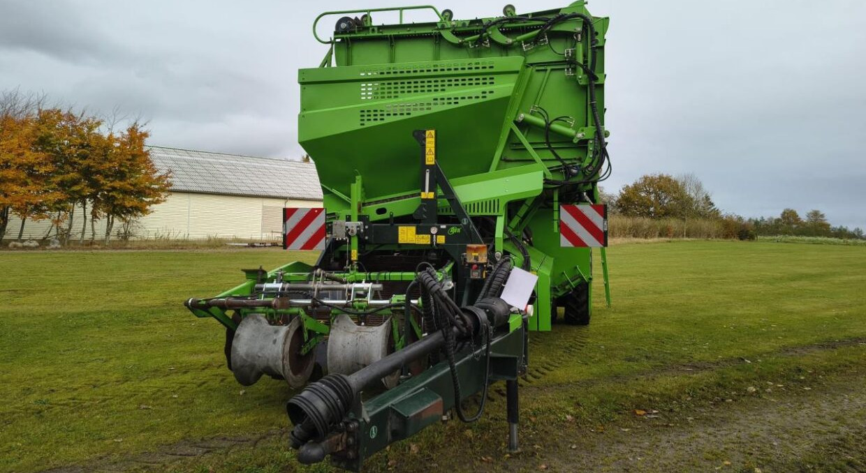 AVR Spirit 9200CR - Arracheuse de pommes de terre: photos 5 AVR Spirit 9200CR - Arracheuse de pommes de terre: photos 5