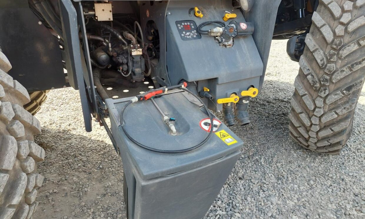 Pulvé automoteur Challenger Rogator 655 B med GPS: photos 6