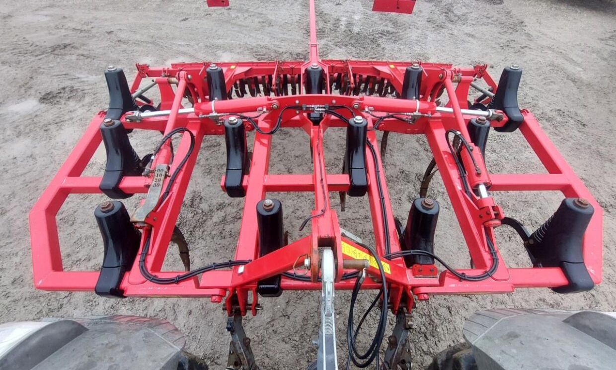 Horsch Terrano 4 FX - Herse: photos 1 Horsch Terrano 4 FX - Herse: photos 1