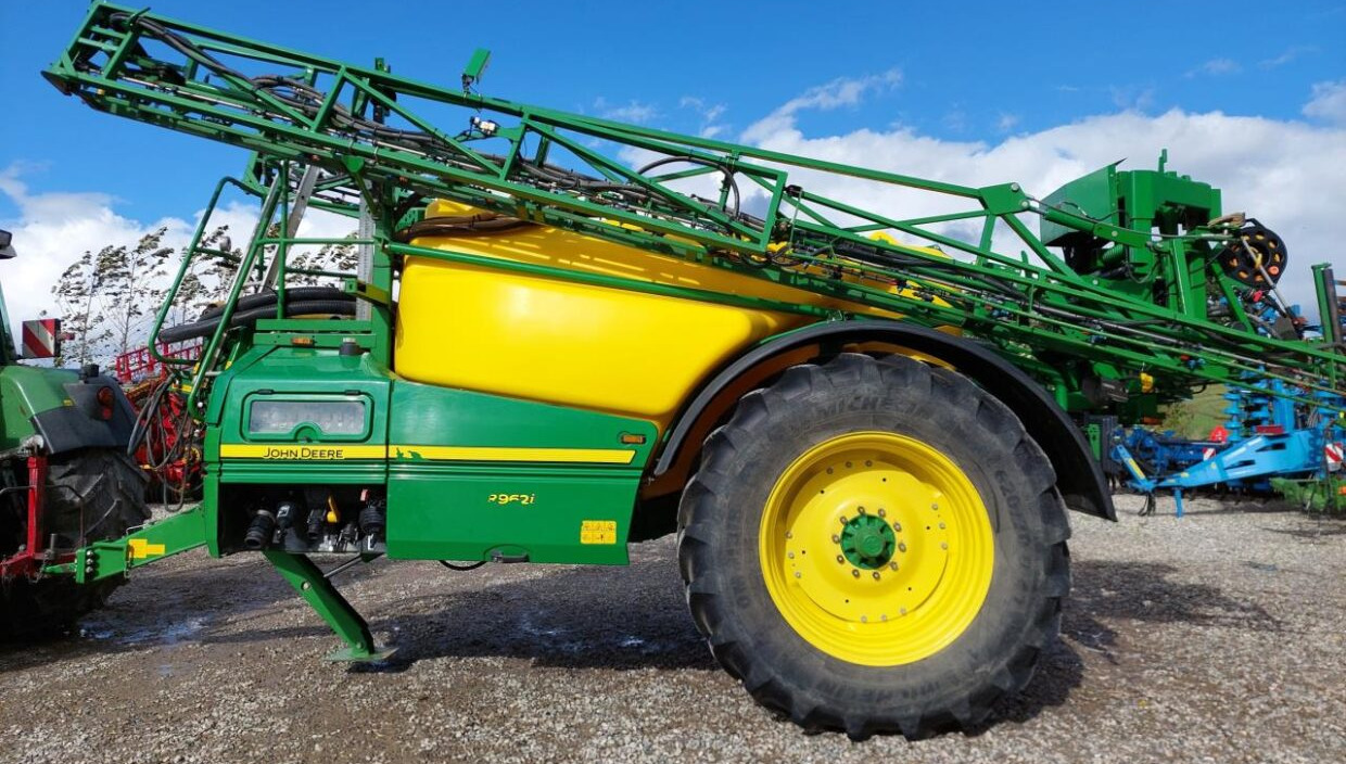 John Deere R962i - 28m - Pulvérisateur traîné: photos 3 John Deere R962i - 28m - Pulvérisateur traîné: photos 3