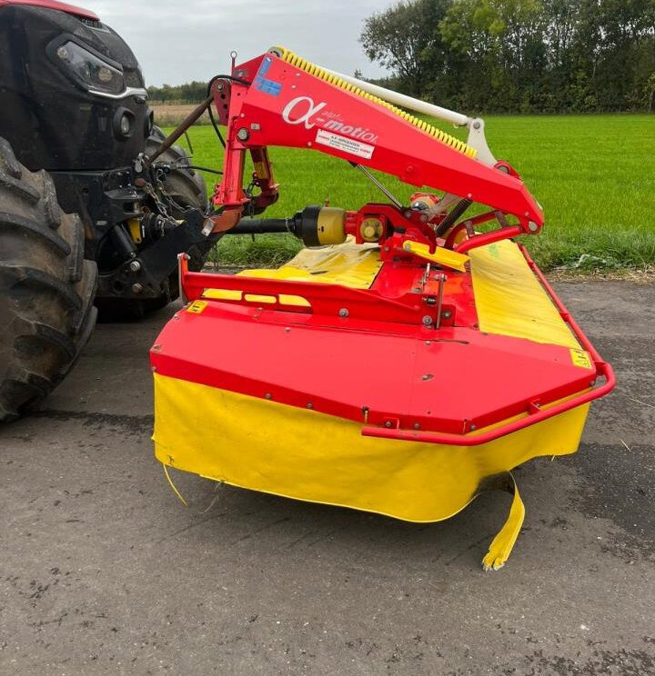 Pöttinger Novacat 8600 +Alpha Motion 306 - Faucheuse: photos 1 Pöttinger Novacat 8600 +Alpha Motion 306 - Faucheuse: photos 1