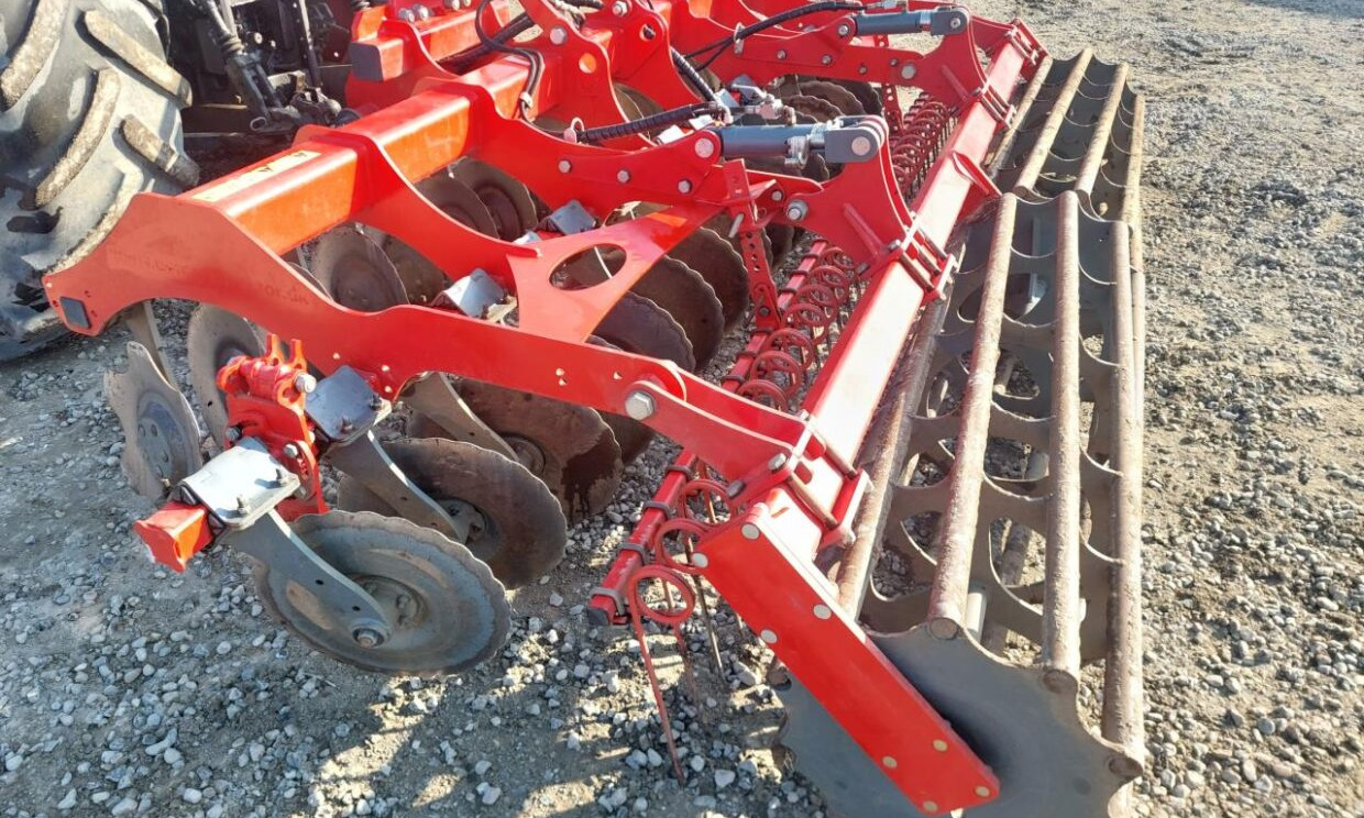 Unia ARES XL 4 - Cover crop: photos 3 Unia ARES XL 4 - Cover crop: photos 3