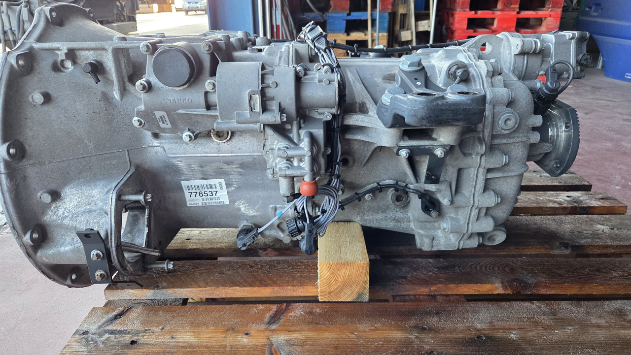 MERCEDES-BENZ G211-12 ACTROS MP3 - Boîte de vitesse: photos 2 MERCEDES-BENZ G211-12 ACTROS MP3 - Boîte de vitesse: photos 2