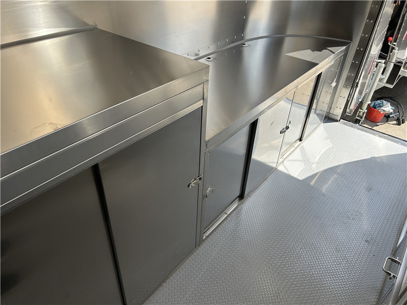 Remorque magasin pour transport de la nourriture European Food Truck Crepe,Burger,Grilled Sausage,Lángos Food Trailer: photos 15 Remorque magasin pour transport de la nourriture European Food Truck Crepe,Burger,Grilled Sausage,Lángos Food Trailer: photos 15