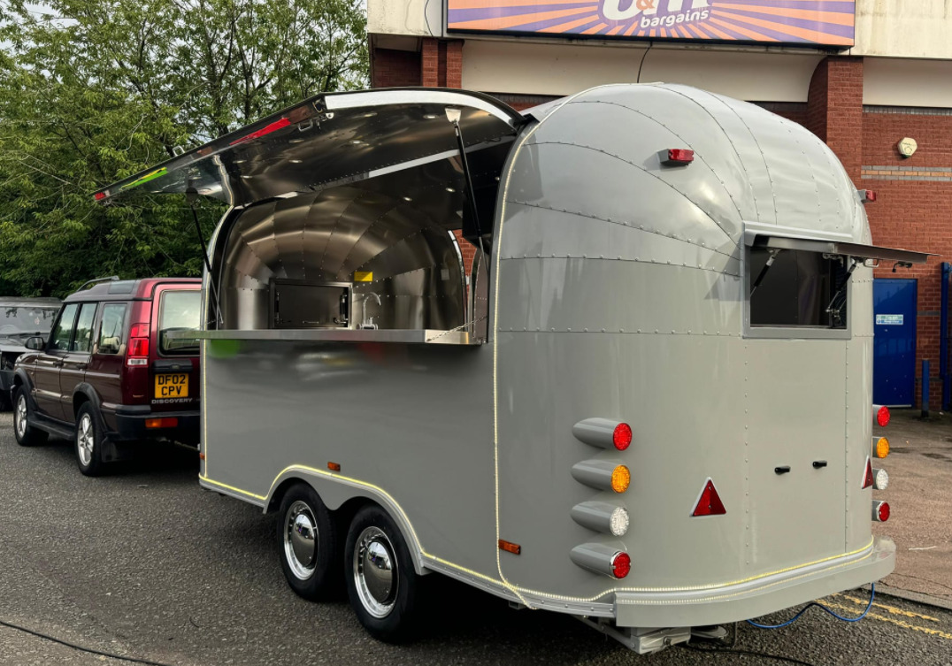 Remorque Food Truck Burger Food Truck,Coffee Food Trailers,Catering Trailer - Remorque magasin: photos 1 Remorque Food Truck Burger Food Truck,Coffee Food Trailers,Catering Trailer - Remorque magasin: photos 1