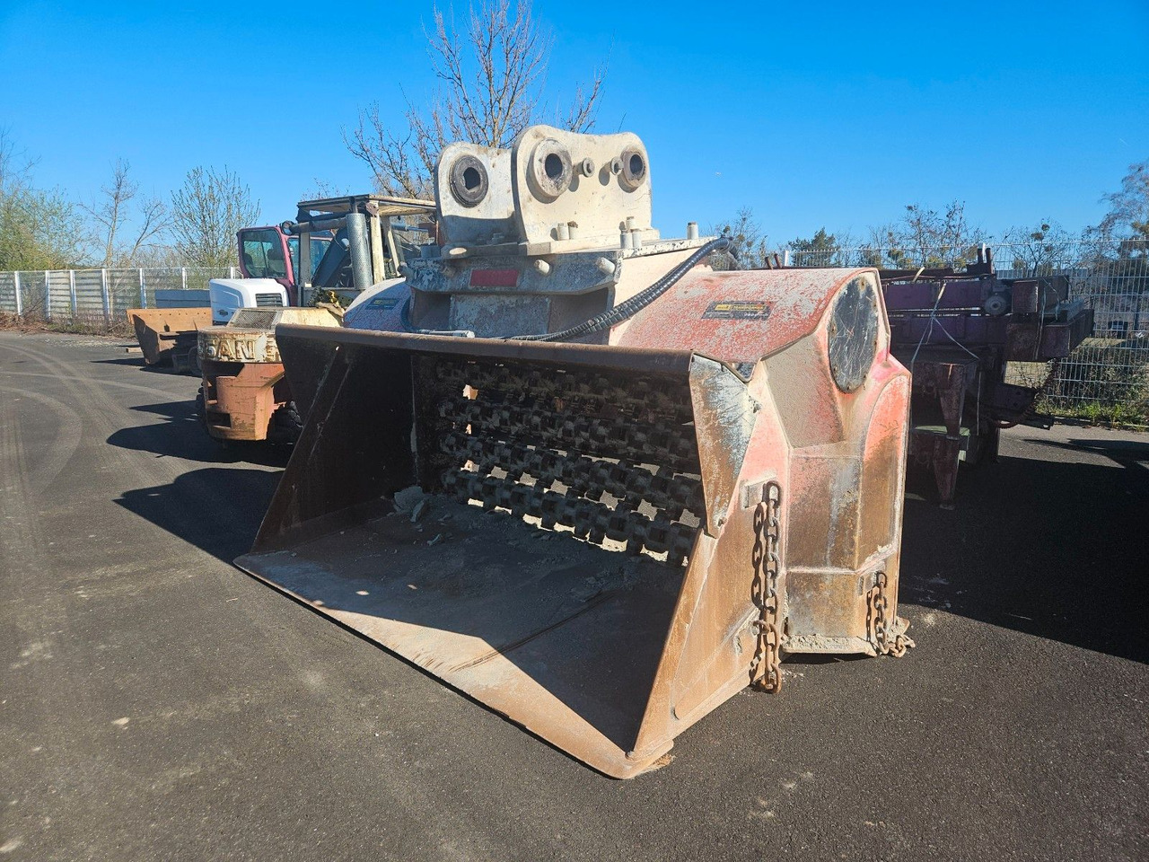 Allu DH4-27x75 Schaufelseparator, 30-45t Bagger - Godet pour Engins de chantier: photos 1 Allu DH4-27x75 Schaufelseparator, 30-45t Bagger - Godet pour Engins de chantier: photos 1