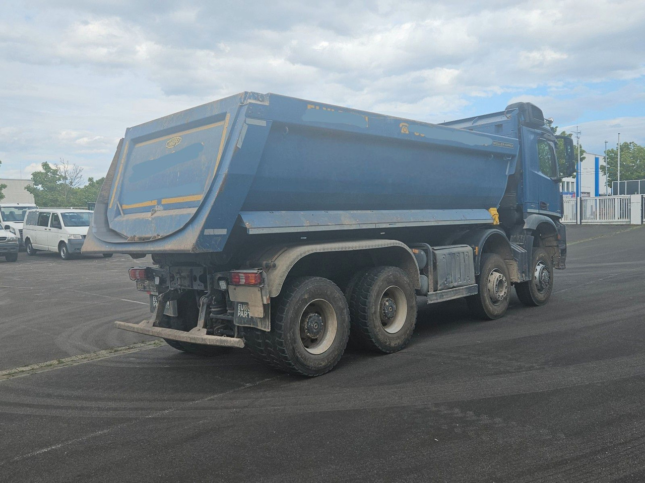 Mercedes-Benz Arocs 4143 8x6 - Camion benne: photos 2 Mercedes-Benz Arocs 4143 8x6 - Camion benne: photos 2