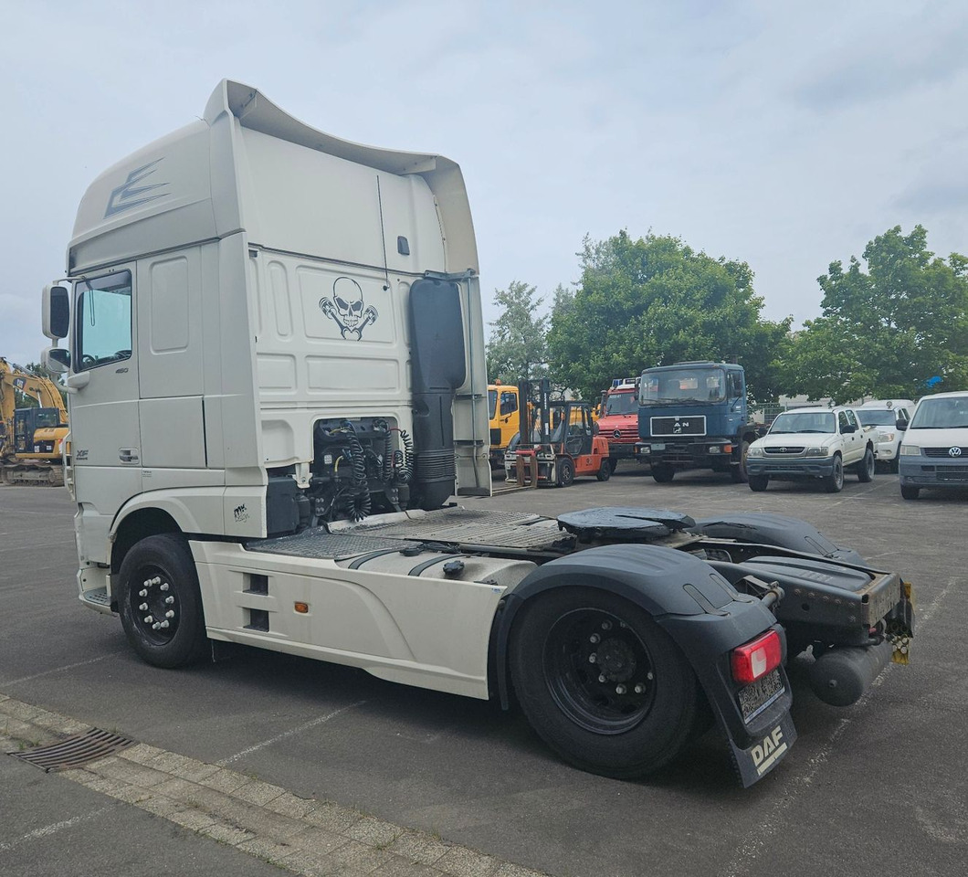 DAF XF 460 SSC SuperSpaceCab Retarder - Tracteur routier: photos 3 DAF XF 460 SSC SuperSpaceCab Retarder - Tracteur routier: photos 3
