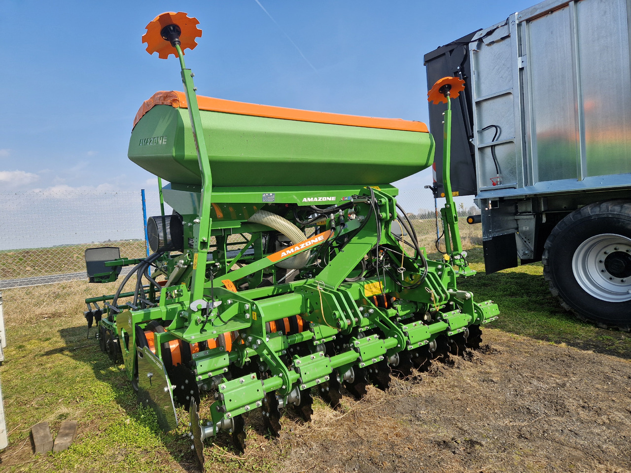 Amazone Centaya 3000 Super Harrow - Combiné de semis: photos 3 Amazone Centaya 3000 Super Harrow - Combiné de semis: photos 3