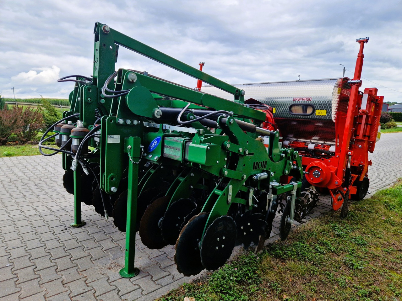 MASCHIO GASPARDO + Moretto MOM MAGA 6R + Strip Hawk - Semoir monograine: photos 5 MASCHIO GASPARDO + Moretto MOM MAGA 6R + Strip Hawk - Semoir monograine: photos 5