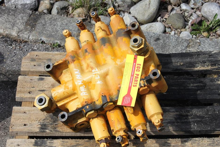 Ahlmann AS 12 - Valve hydraulique pour Engins de chantier: photos 1 Ahlmann AS 12 - Valve hydraulique pour Engins de chantier: photos 1