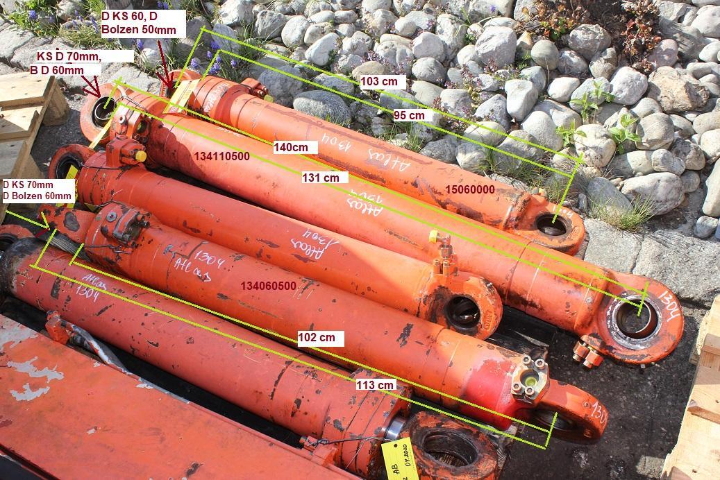 Atlas 1304 - Vérin hydraulique pour Engins de chantier: photos 2 Atlas 1304 - Vérin hydraulique pour Engins de chantier: photos 2