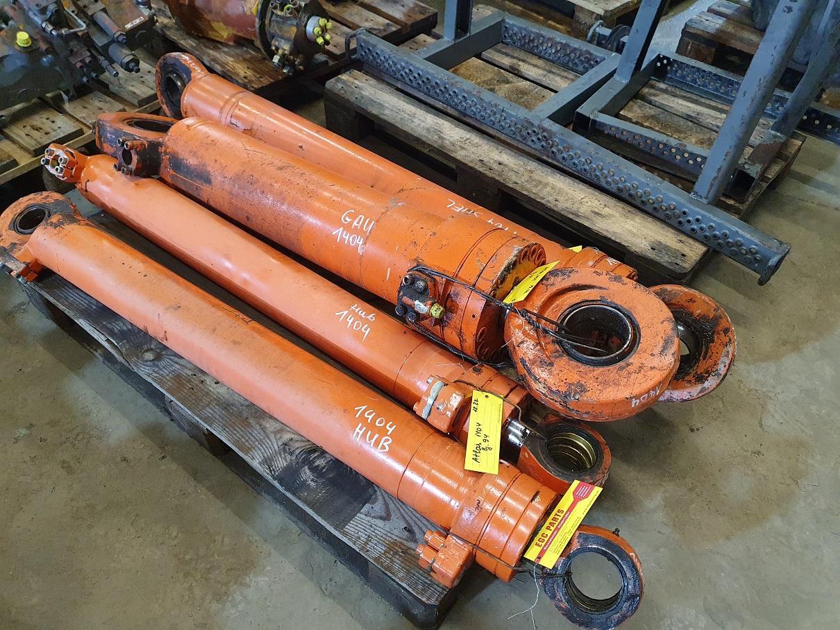 Atlas 1404 - Vérin hydraulique pour Engins de chantier: photos 3 Atlas 1404 - Vérin hydraulique pour Engins de chantier: photos 3