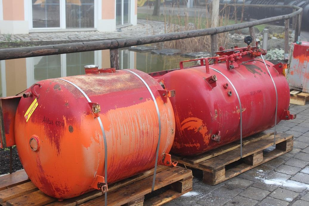 Atlas 1704 LC - Réservoir hydraulique pour Engins de chantier: photos 1 Atlas 1704 LC - Réservoir hydraulique pour Engins de chantier: photos 1