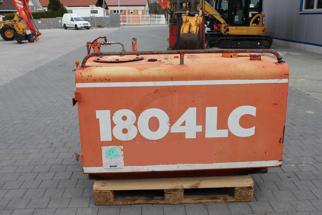 Atlas 1804 - Réservoir hydraulique pour Engins de chantier: photos 2 Atlas 1804 - Réservoir hydraulique pour Engins de chantier: photos 2