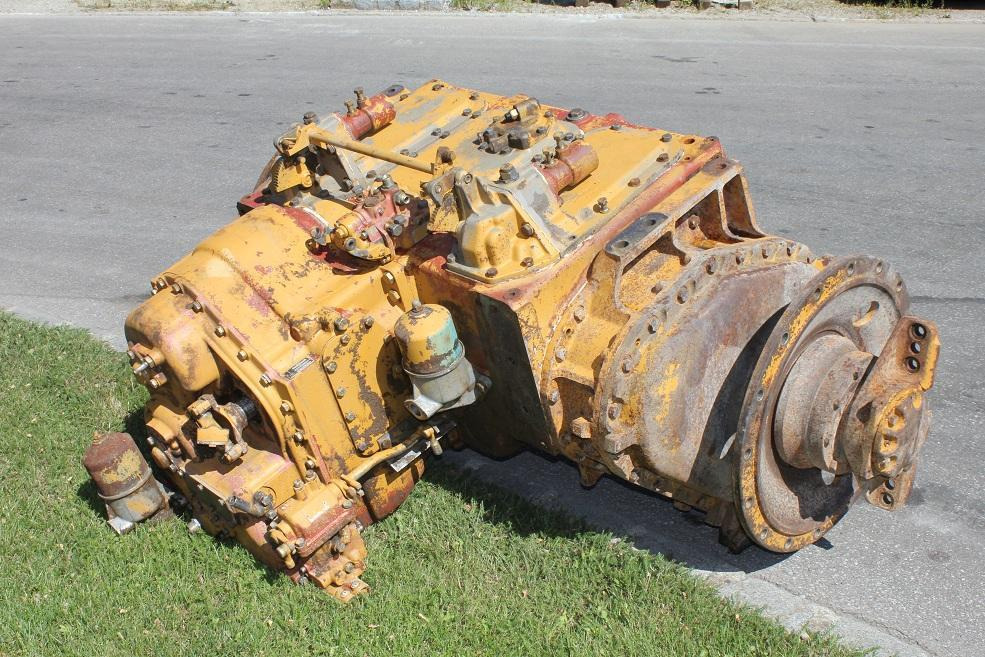 Fiat-Allis FL 10 C Laderaupe - Boîte de vitesse pour Engins de chantier: photos 1 Fiat-Allis FL 10 C Laderaupe - Boîte de vitesse pour Engins de chantier: photos 1