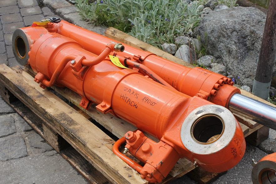 Hitachi ZX190W - Vérin hydraulique pour Engins de chantier: photos 3 Hitachi ZX190W - Vérin hydraulique pour Engins de chantier: photos 3