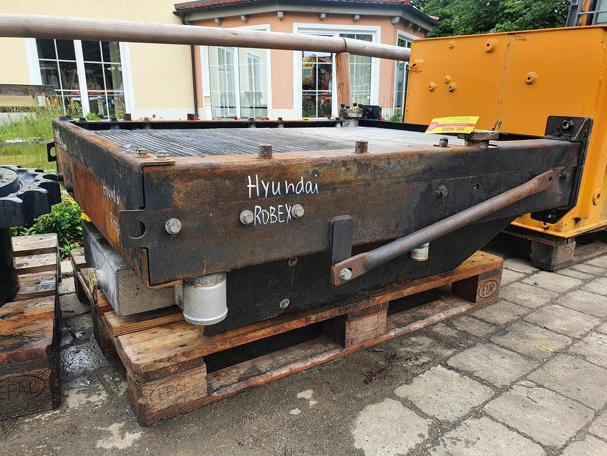 Hyundai Robex 220 LC 9A - Système de refroidissement pour Engins de chantier: photos 2 Hyundai Robex 220 LC 9A - Système de refroidissement pour Engins de chantier: photos 2