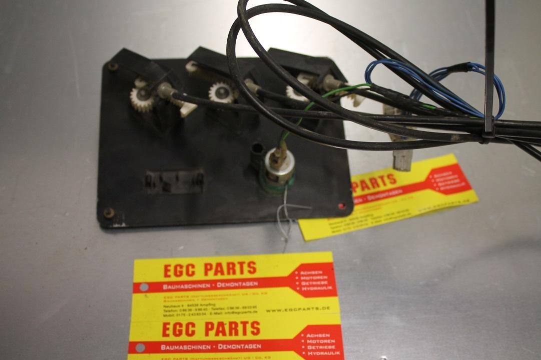 JCB 200, 210 - Panel de instrumentos pour Engins de chantier: photos 5 JCB 200, 210 - Panel de instrumentos pour Engins de chantier: photos 5